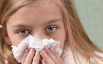 Основные симптомы и лечение аллергического ринита у ребенка