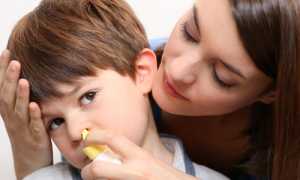 Как правильно промыть нос ребенку